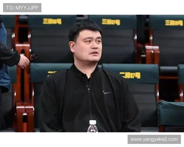 波西与姚明的篮球传奇:跨越文化的友谊与奋斗之路 波西与姚明的篮球传奇:跨越文化的友谊与奋斗之路